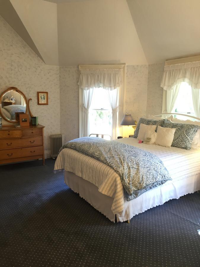 The Gables Wine Country Inn Santa Rosa Habitación foto